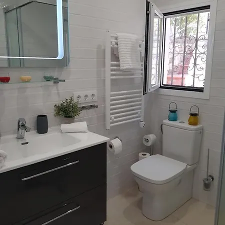 Neu Renovierte Mit Privatem Pool Fusslaeufig Zum Villa Benissa