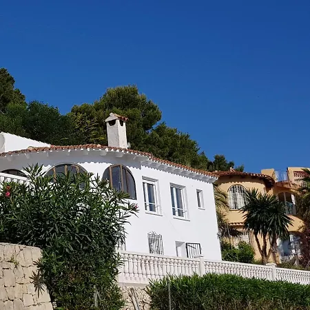 Neu Renovierte Mit Privatem Pool Fusslaeufig Zum * Benissa